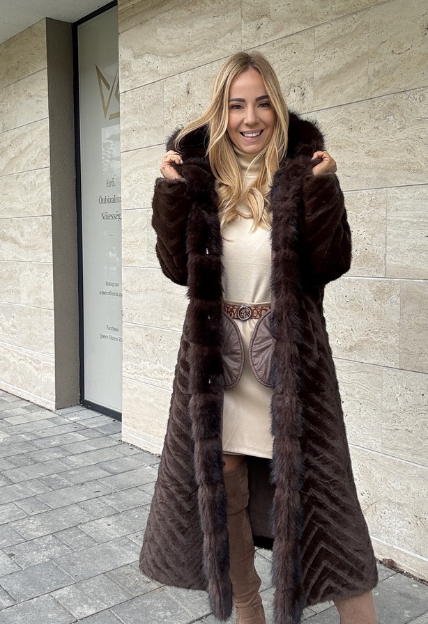 Hilda szőrmekabát mogyoró barna – Innova Fashion